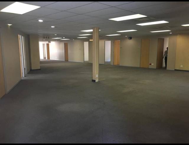 BUSINESS PROPERTY TO RENT IN SAMRAND BUSINESS PARK
